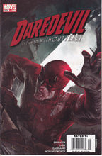 Load image into Gallery viewer, Daredevil (1998) 3, 6-7, 34, 40, 68, 101, 110, 111 1st Lady Bullseye, 119 Daredevil Shi (1997) 1 Newsstand Price Variant Lot