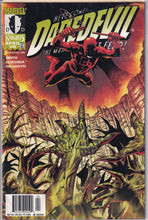 Load image into Gallery viewer, Daredevil (1998) 3, 6-7, 34, 40, 68, 101, 110, 111 1st Lady Bullseye, 119 Daredevil Shi (1997) 1 Newsstand Price Variant Lot