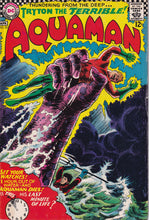 Load image into Gallery viewer, Aquaman (1962 1st Series) 32 1st appearance Dr. Tryton Issue KEY Issue GD/VG
