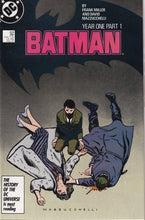 Load image into Gallery viewer, Batman (1940 1st Series) 404 VF/NM Year One 1st Appearance Modern Catwoman KEY Issue
