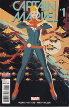 Load image into Gallery viewer, Captain Marvel (2016 9th Series) 1, 5 VF/NM
