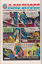 Load image into Gallery viewer, DC Super Stars (1976) 4, 6, 11, 14, 17, 18 1st solo Zatanna 1st Appearance Huntress KEY Issue
