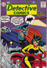 Load image into Gallery viewer, Detective Comics (1937 1st Series) 27, 38, 42, 225, 270-881 Huge lot
