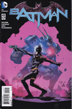 Load image into Gallery viewer, Batman (2011 2nd Series) 1-52 &amp; Ann 1-2 lot of 34 includes Variant covers
