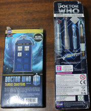 Load image into Gallery viewer, Doctor Who Fifth Doctor&#39;s Sonic Screwdriver &amp; Tardis coaster set
