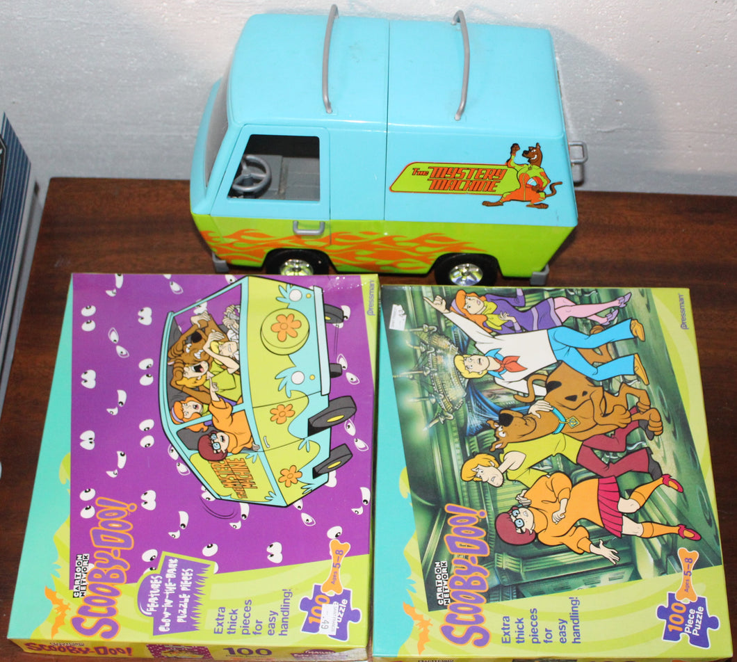 Scooby Doo Mystery Machine RARE VERSION and 2 puzzles