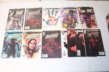 Load image into Gallery viewer, Daredevil (1998 2nd Series) 1 Dynamic Forces Variant, 1-3, 5-12, 21-41, 44, 46, 48-80, 101-110
