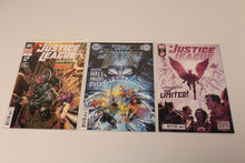 Load image into Gallery viewer, Justice League (2018 DC) 10, 15, 15 Variant, 16, 18, 18 Variant, 45 Variant, 50, 51, 58, 64 2nd Print
